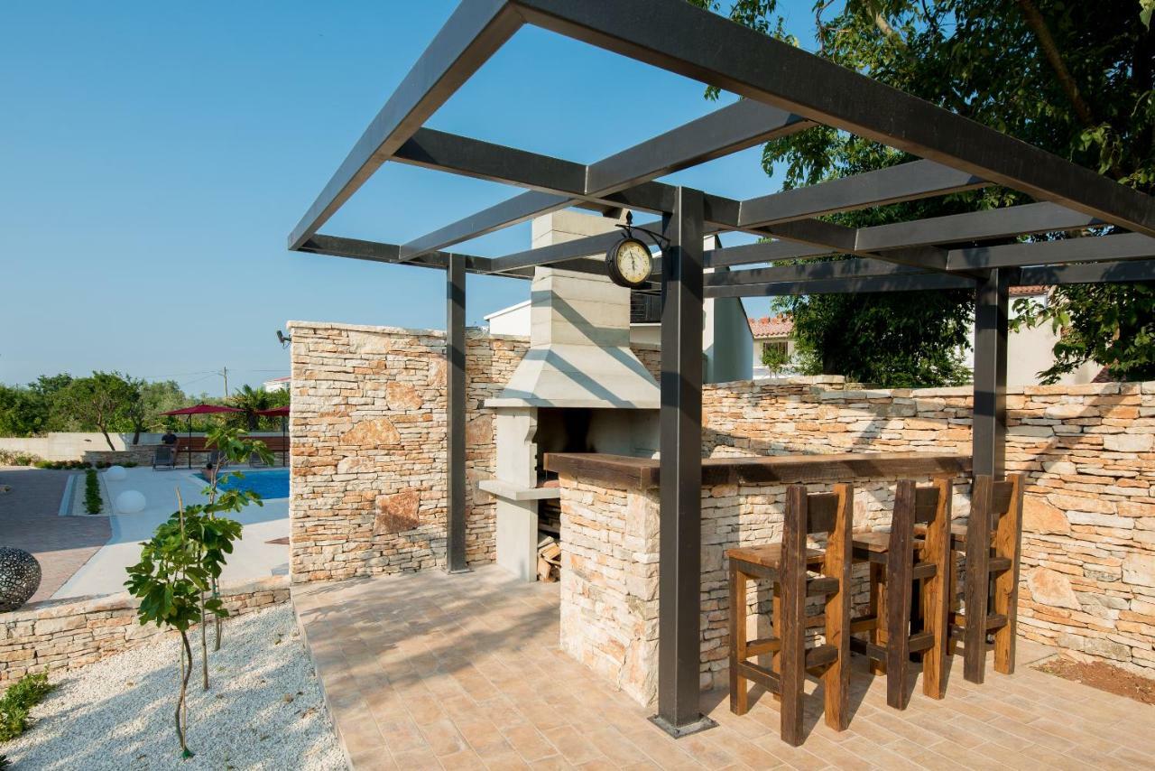 Villa Anja 2Nd Floor Peroj Exteriér fotografie