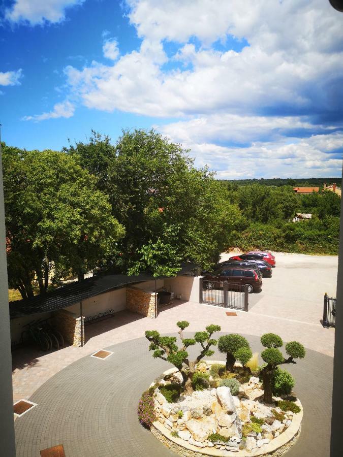 Villa Anja 2Nd Floor Peroj Exteriér fotografie